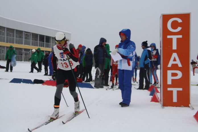 Алданцы первыми в мире открыли сезон лыжных гонок